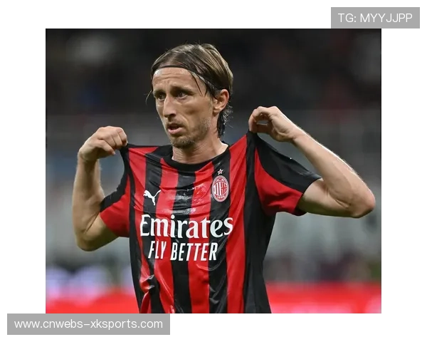 红黑军团十二轮不败:AC米兰的稳健崛起之路 红黑军团十二轮不败:AC米兰的稳健崛起之路